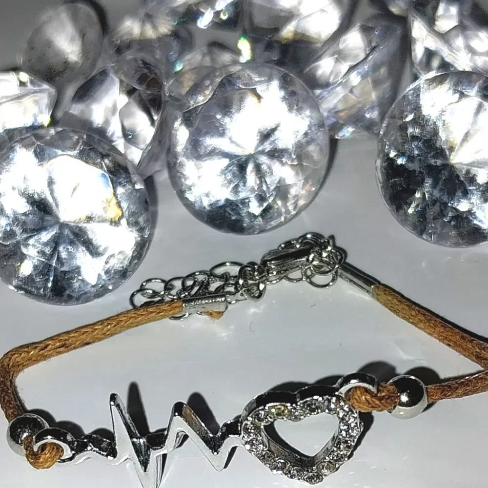 Super cute girls bracelet - Picture 6 of 6